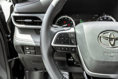 2022 Toyota Highlander XSE