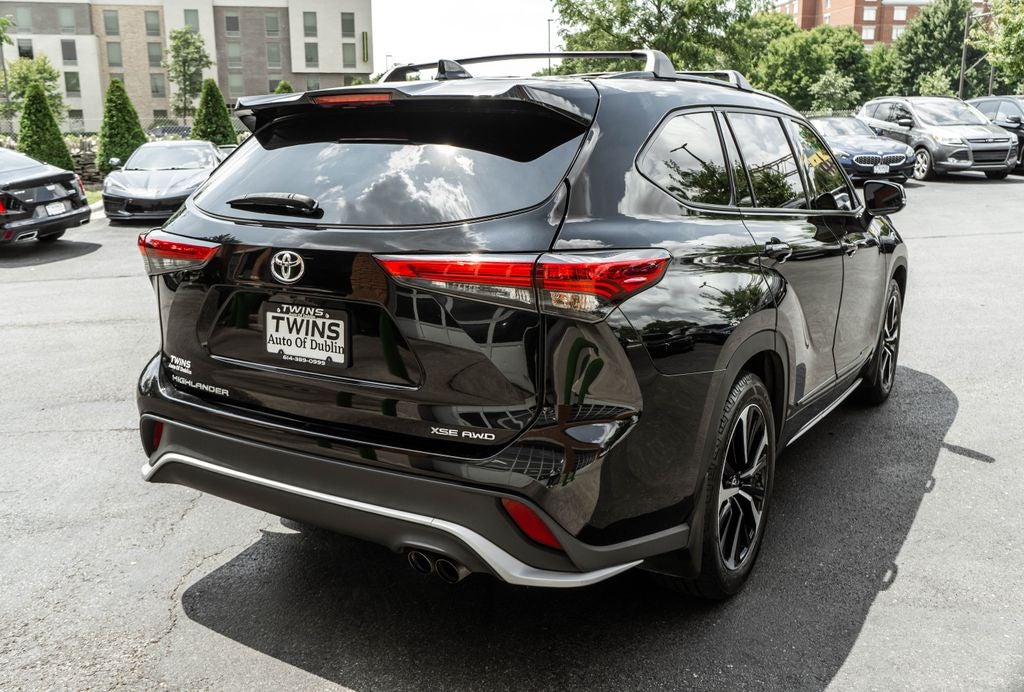 2022 Toyota Highlander XSE