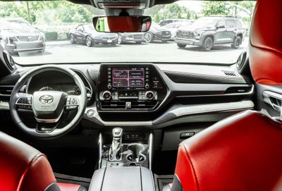 2022 Toyota Highlander XSE