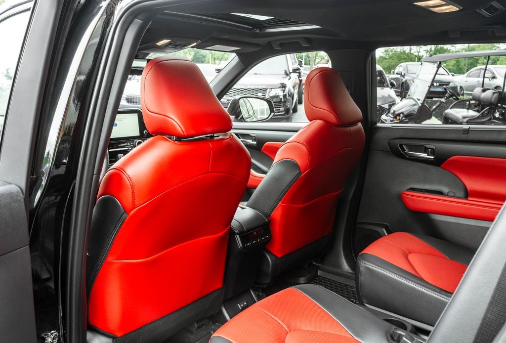 2025 Toyota Highlander XSE