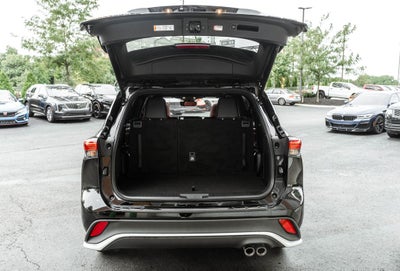 2025 Toyota Highlander XSE