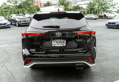 2025 Toyota Highlander XSE