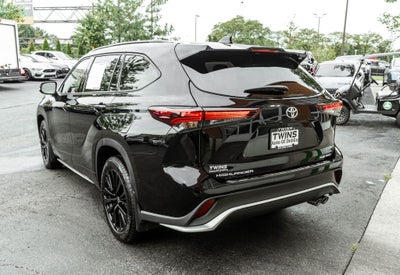 2025 Toyota Highlander XSE