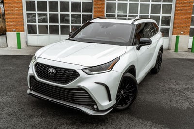 2025 Toyota Highlander XSE