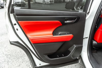 2025 Toyota Highlander XSE