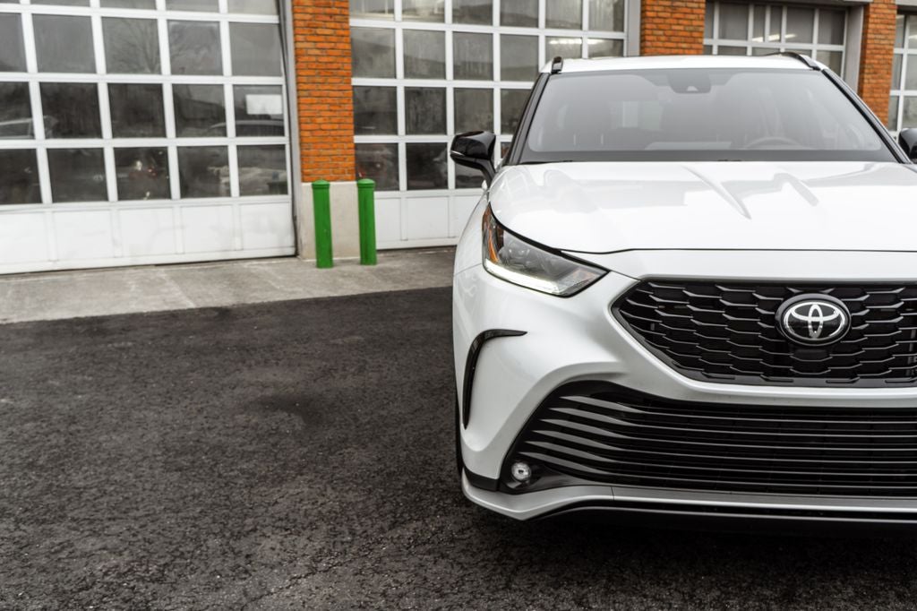 2025 Toyota Highlander XSE
