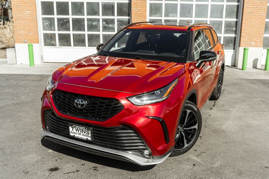 2022 Toyota Highlander XSE