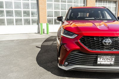 2022 Toyota Highlander XSE