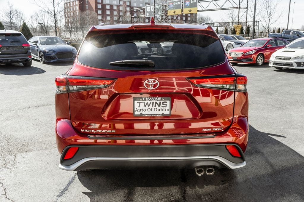 2022 Toyota Highlander XSE