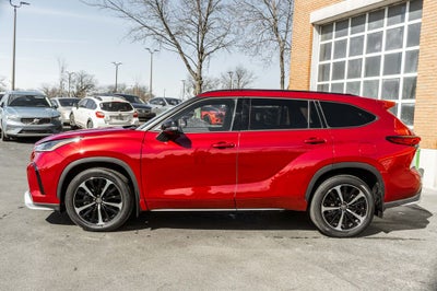 2022 Toyota Highlander XSE