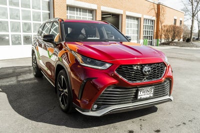 2022 Toyota Highlander XSE