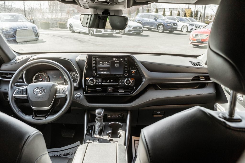 2022 Toyota Highlander XSE