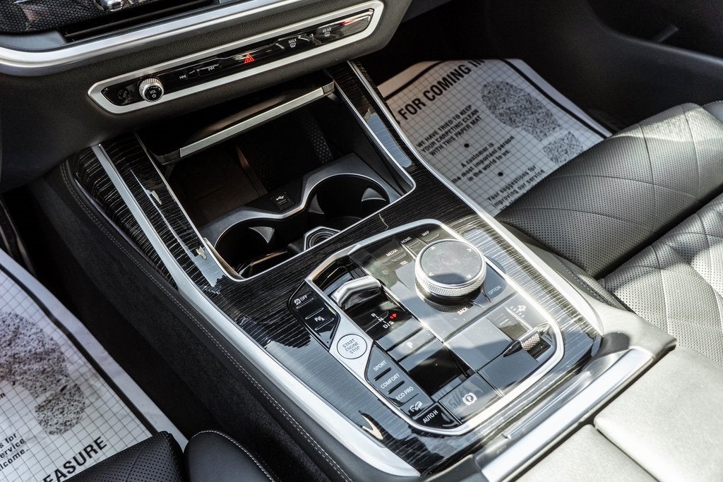 2024 BMW X7 xDrive40i M SPORT