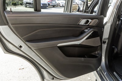 2024 BMW X7 xDrive40i M SPORT