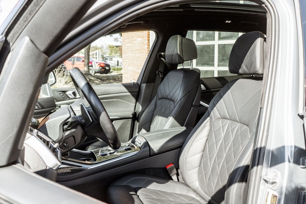 2024 BMW X7 xDrive40i M SPORT