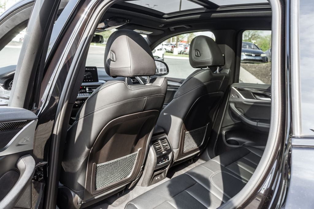 2023 BMW X3 M40i