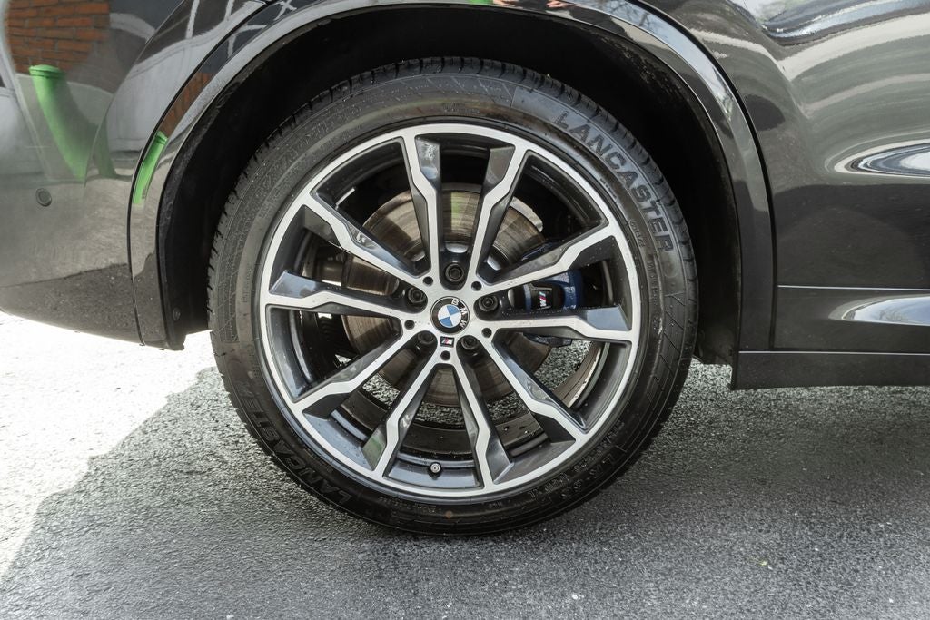 2023 BMW X3 M40i