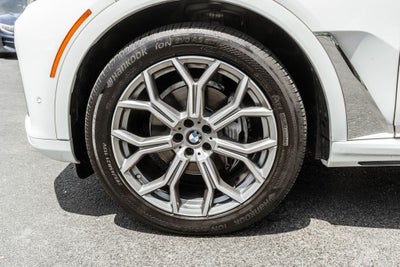 2022 BMW X7 xDrive40i