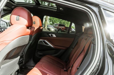 2022 BMW X6 xDrive40i
