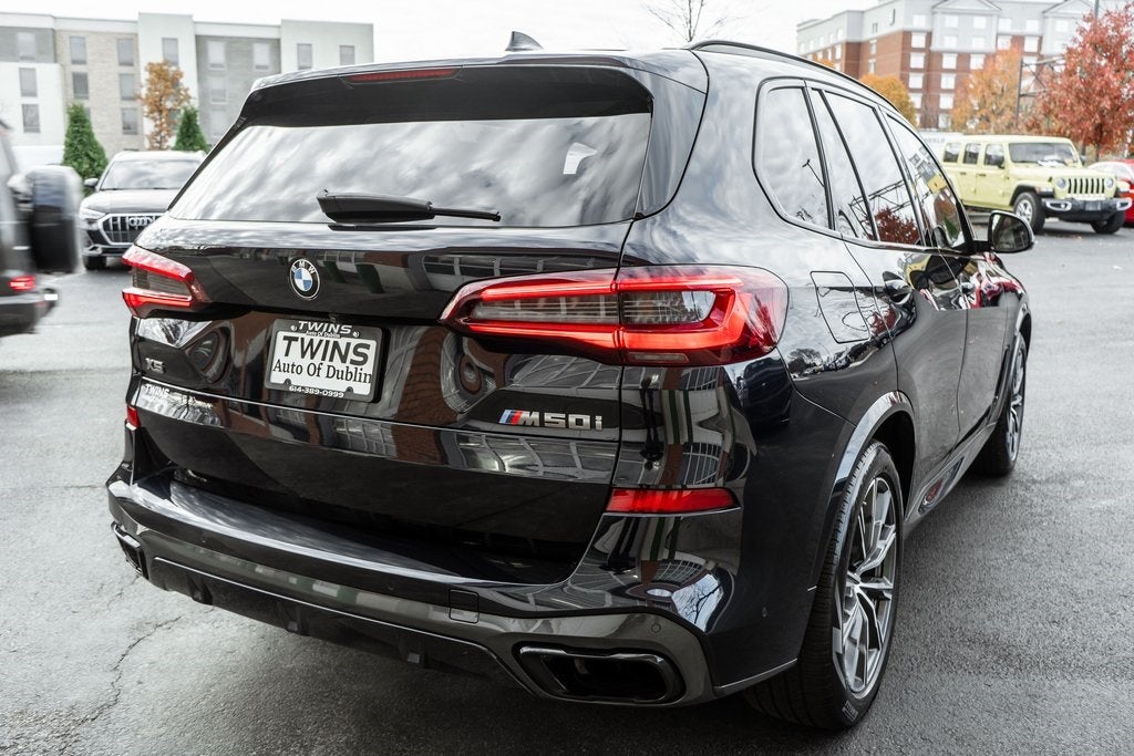 2022 BMW X5 M50i