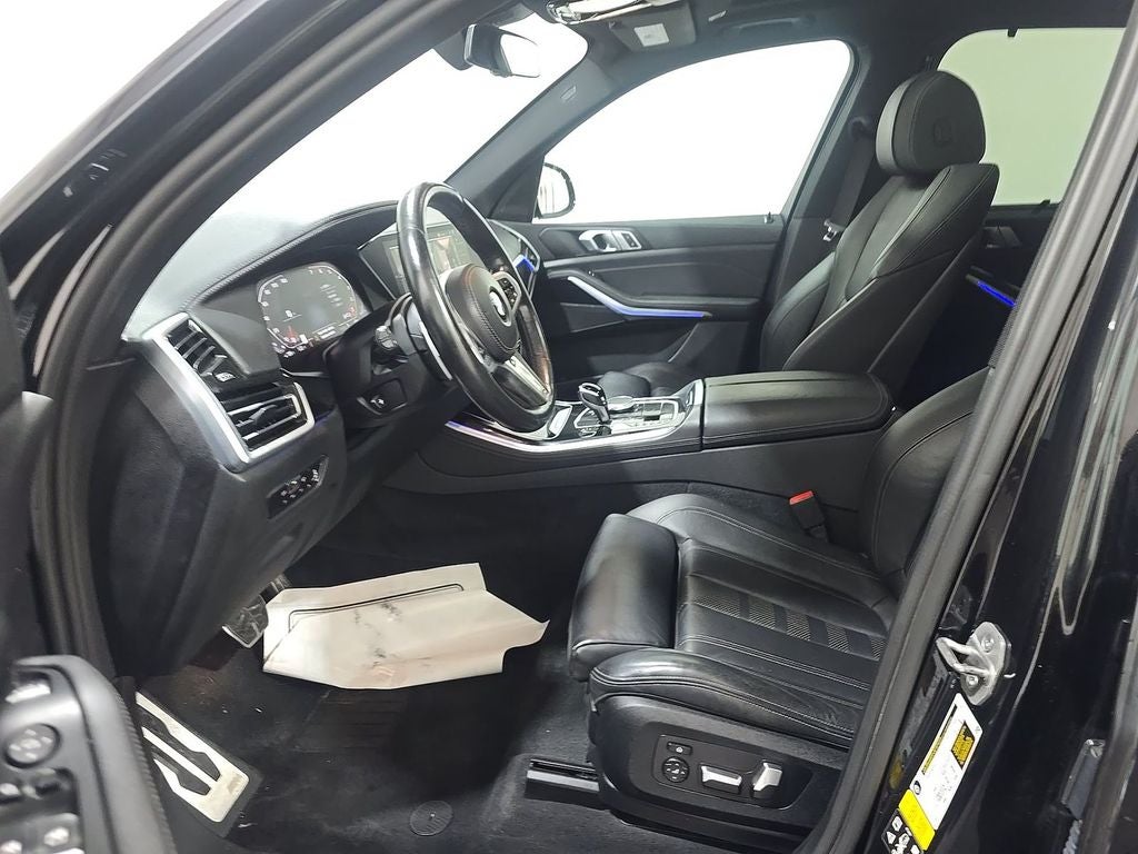 2022 BMW X5 M50i