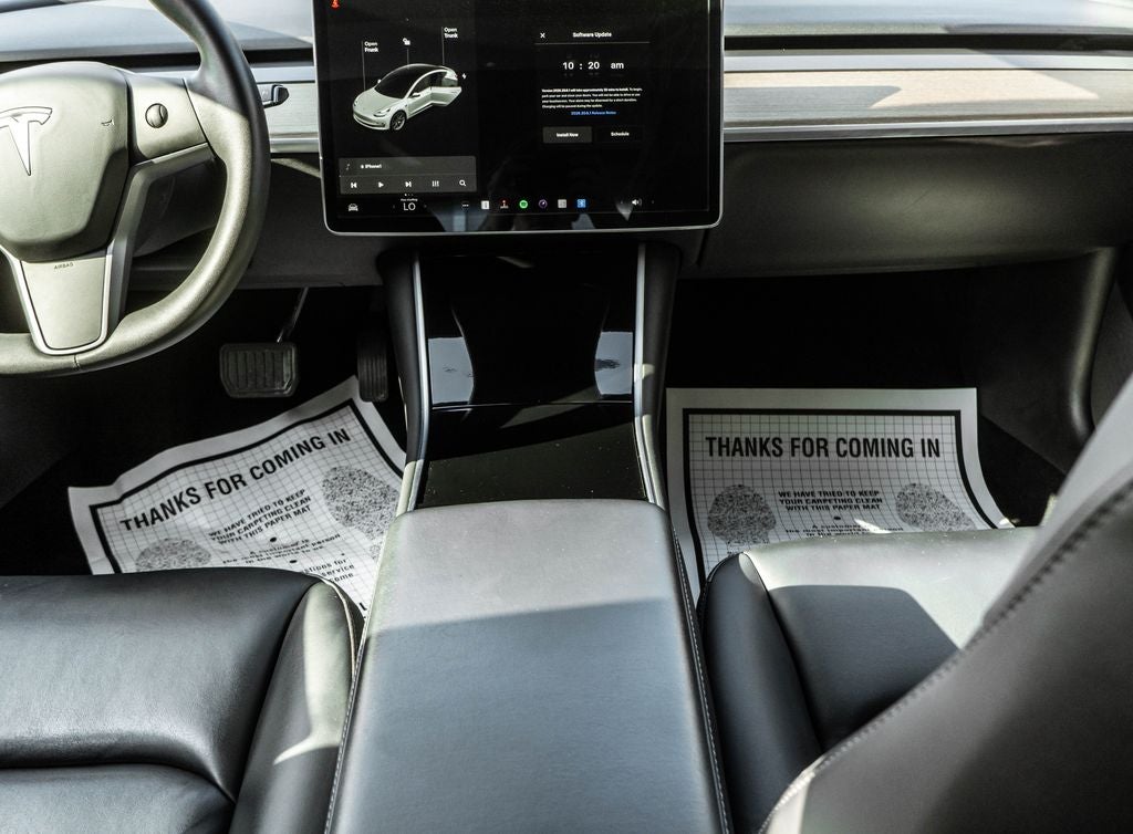 2020 Tesla Model 3 Standard Range Plus