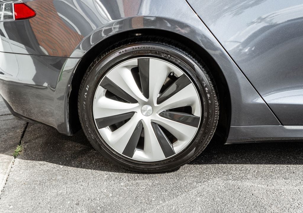 2021 Tesla Model S Long Range