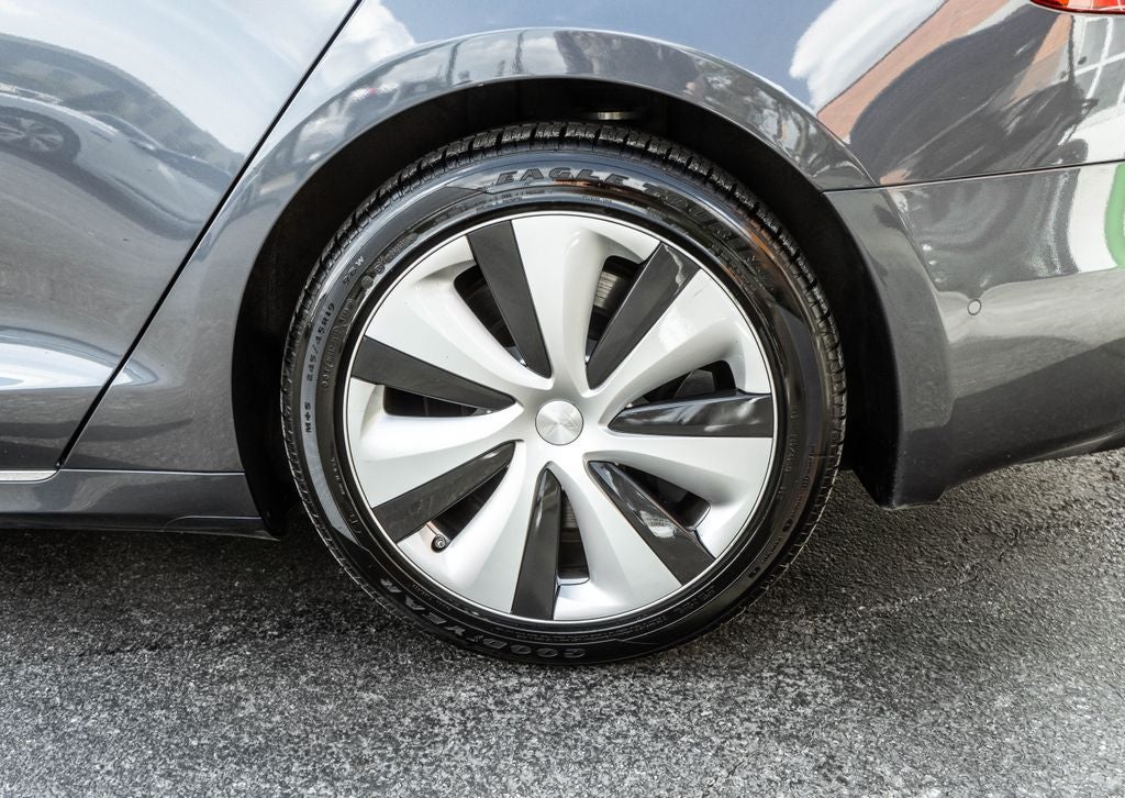 2021 Tesla Model S Long Range
