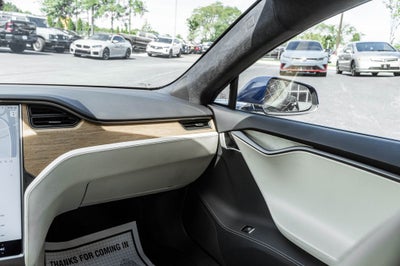 2020 Tesla Model S Base