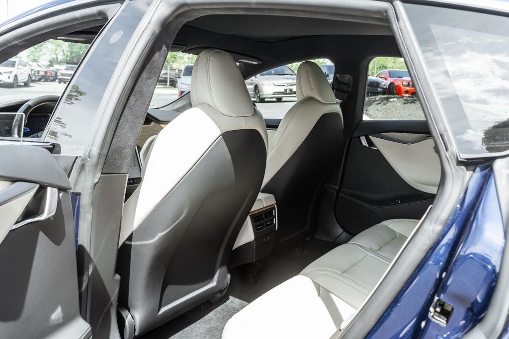 2020 Tesla Model S Base