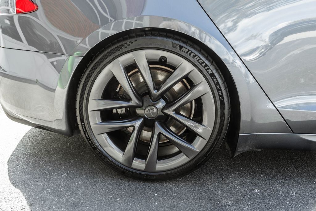 2021 Tesla Model S Plaid