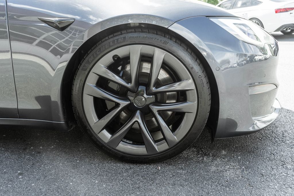 2021 Tesla Model S Plaid