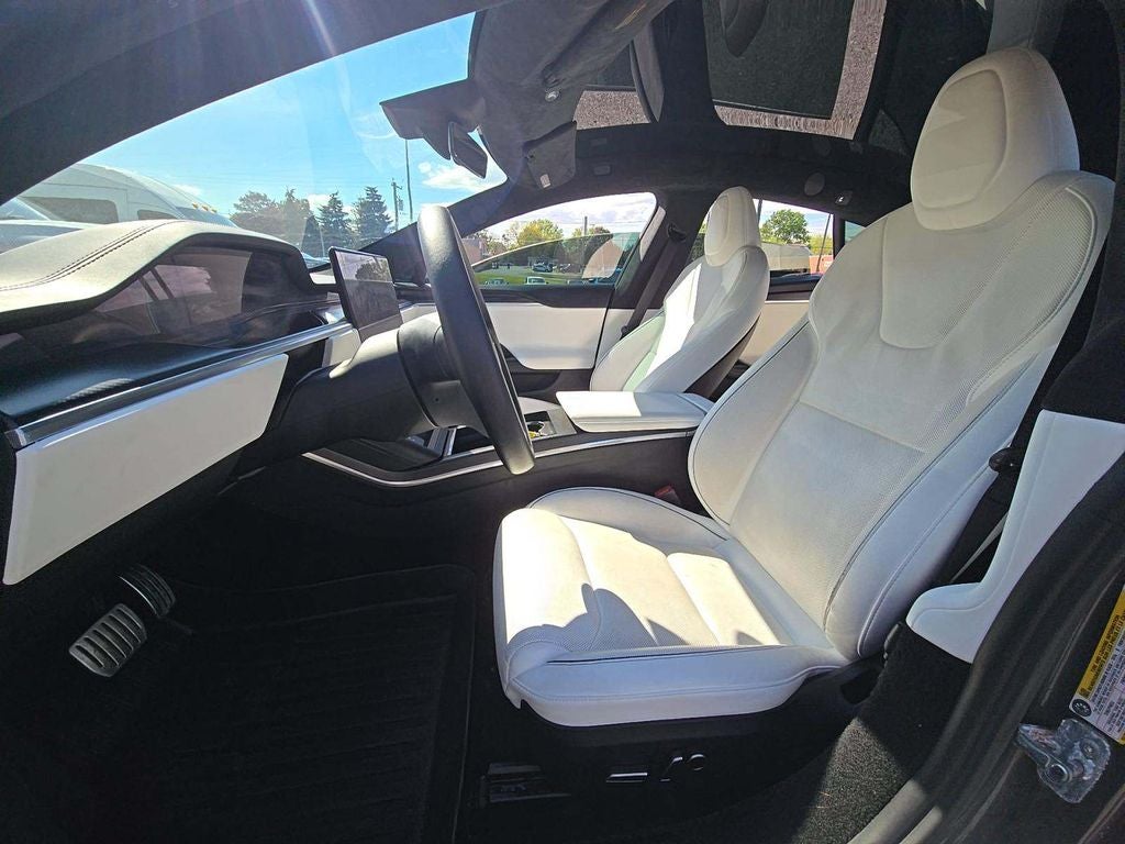 2021 Tesla Model S Plaid
