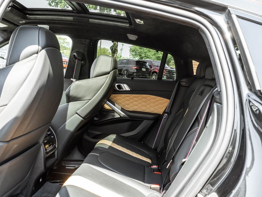 2023 BMW X6 M Base