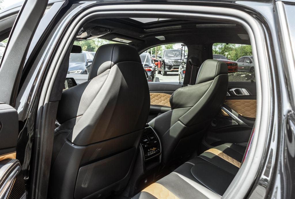 2023 BMW X6 M Base