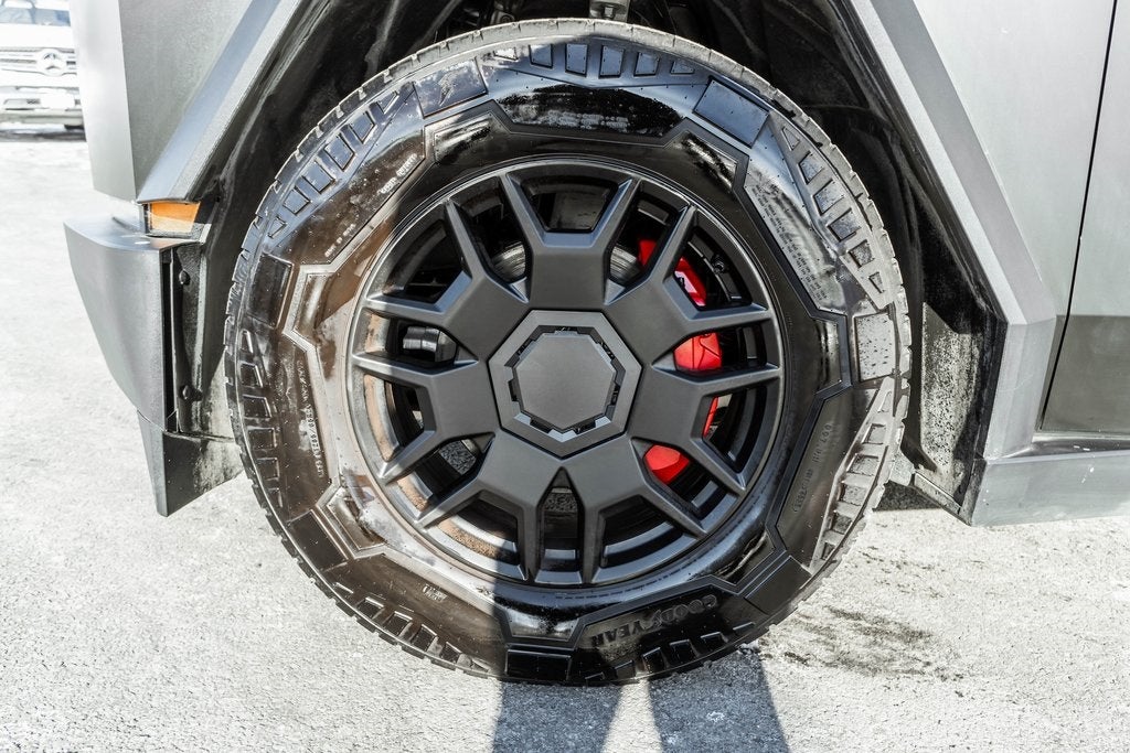 2024 Tesla Cybertruck Base FOUNDATION SERIES