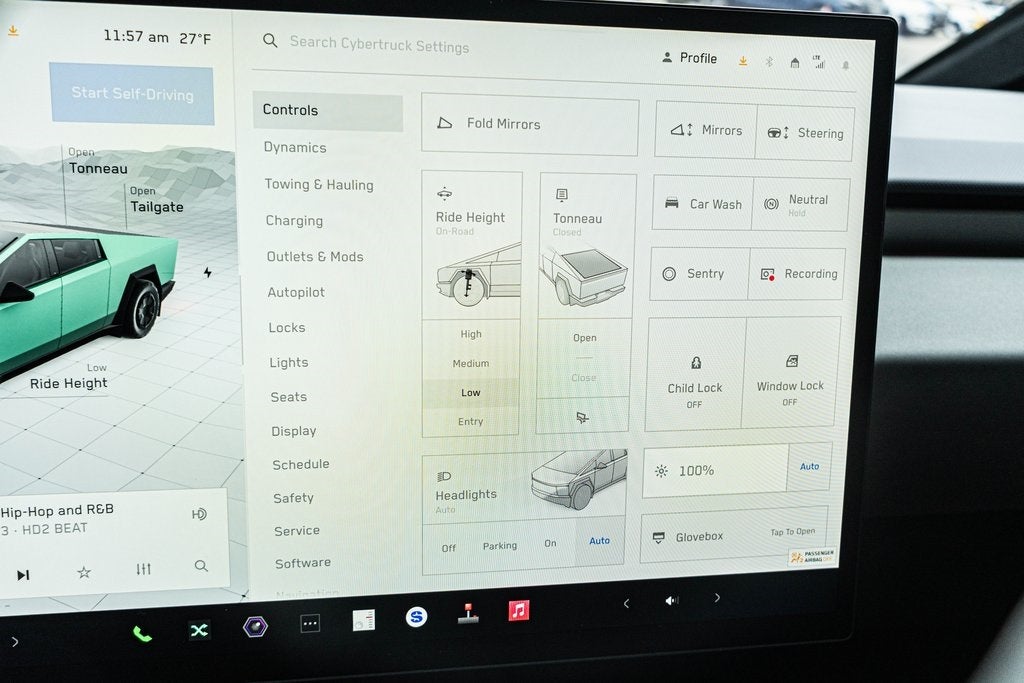 2024 Tesla Cybertruck Base
