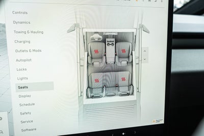 2024 Tesla Cybertruck Base