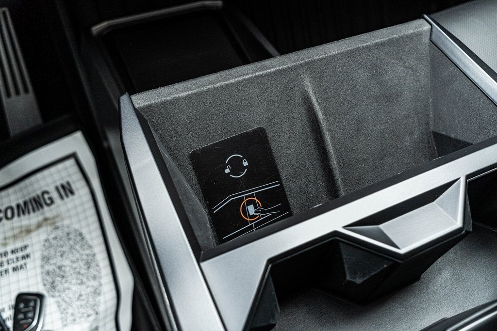 2024 Tesla Cybertruck Base