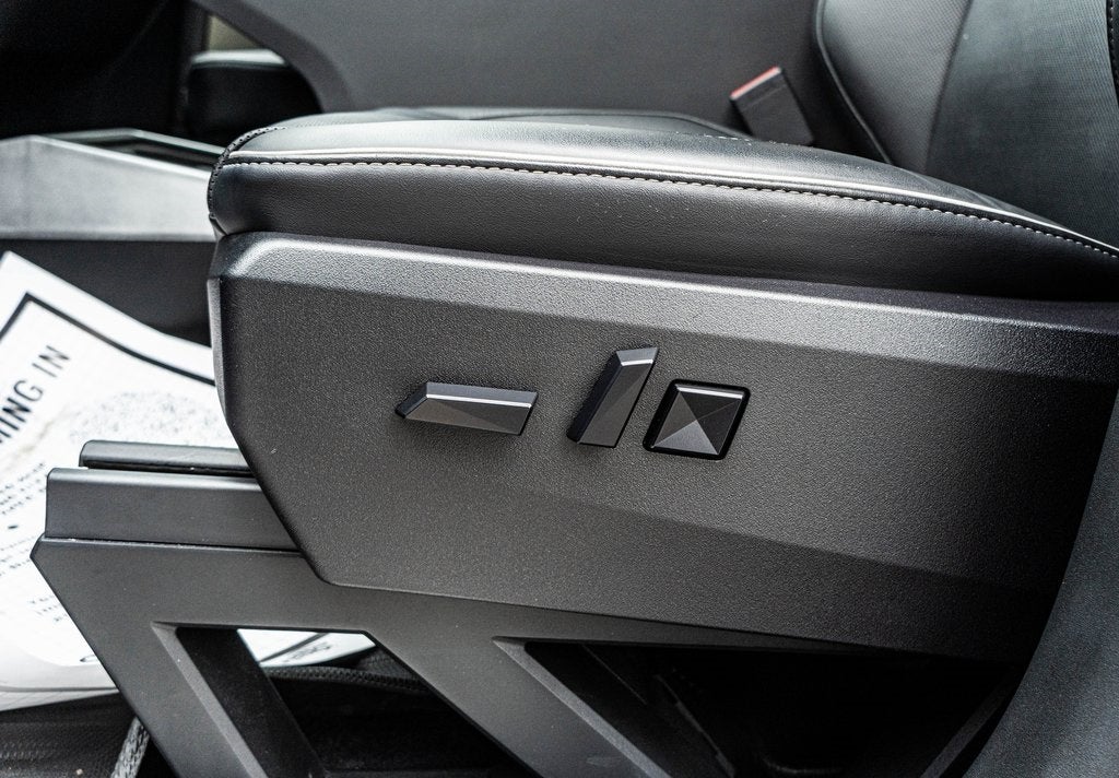 2024 Tesla Cybertruck Base