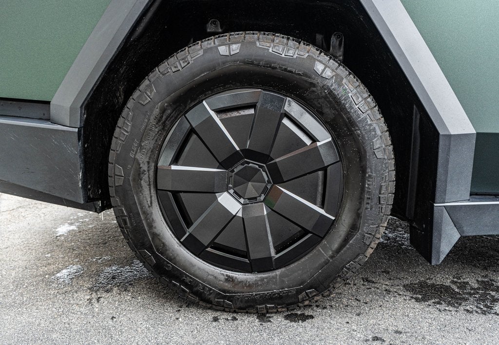 2024 Tesla Cybertruck Base