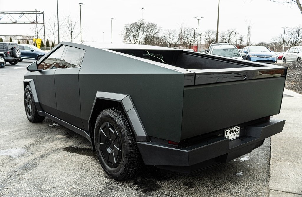 2024 Tesla Cybertruck Base