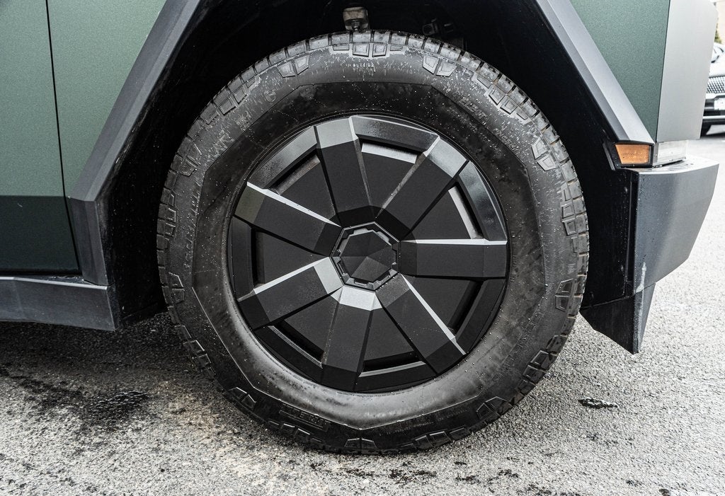 2024 Tesla Cybertruck Base