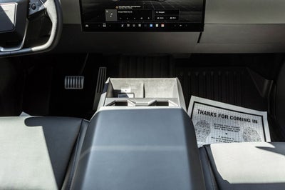 2025 Tesla Cybertruck Base