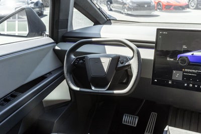 2025 Tesla Cybertruck Base