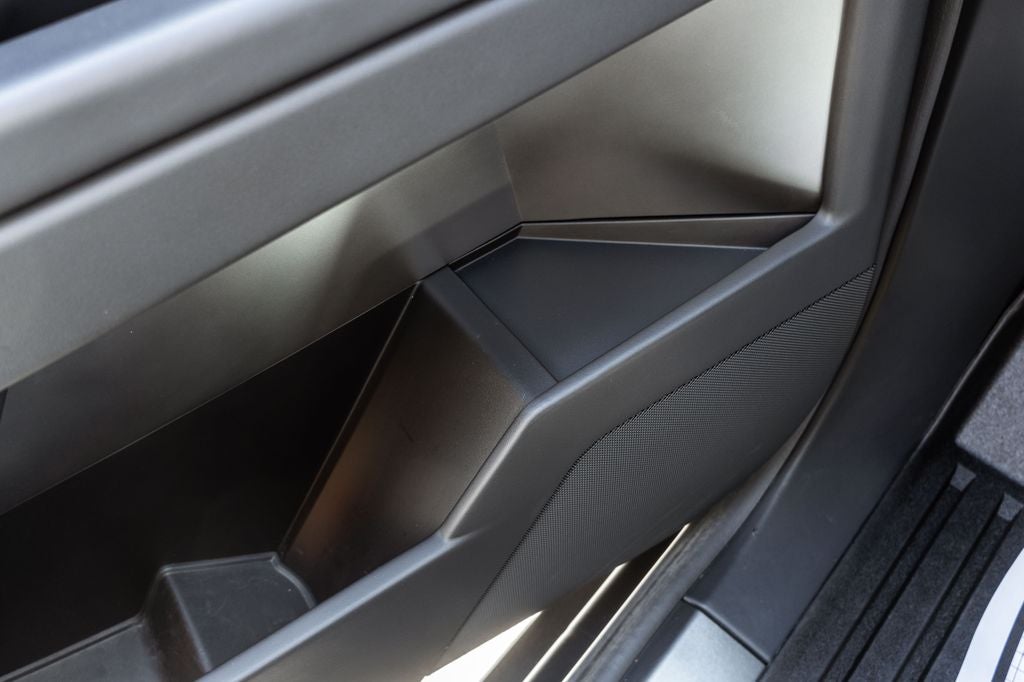 2025 Tesla Cybertruck Base