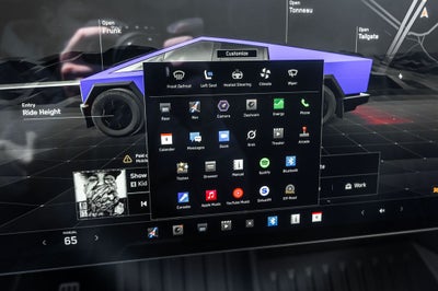 2025 Tesla Cybertruck Base