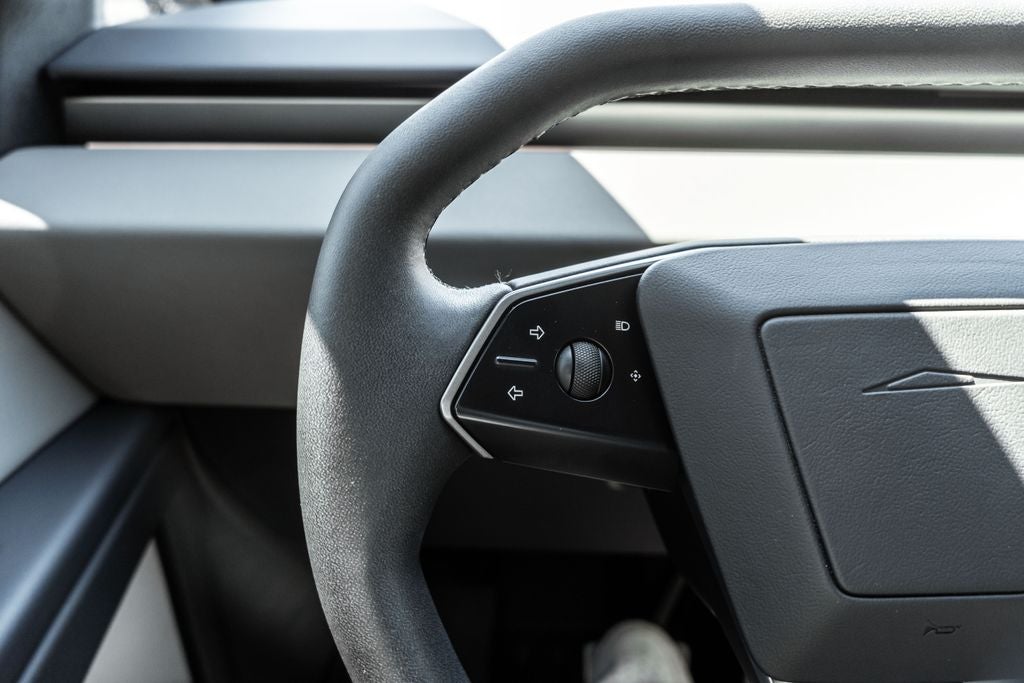 2025 Tesla Cybertruck Base