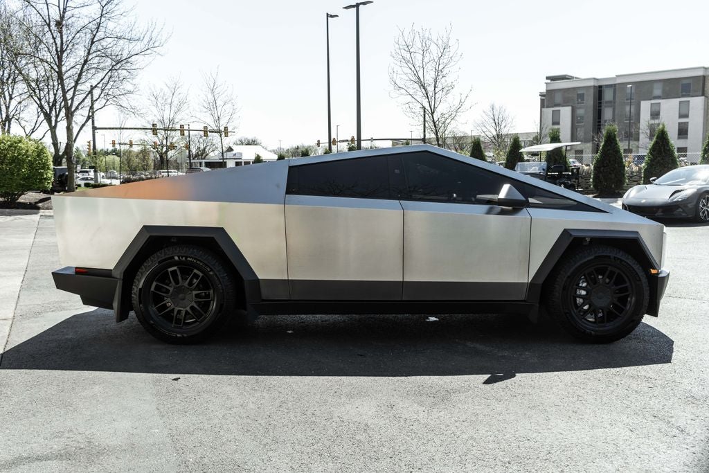2025 Tesla Cybertruck Base