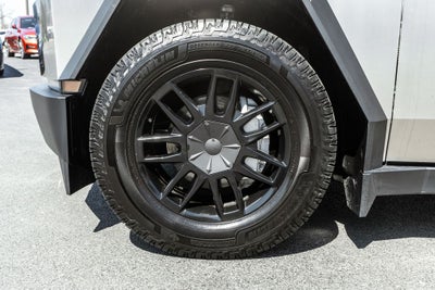 2025 Tesla Cybertruck Base